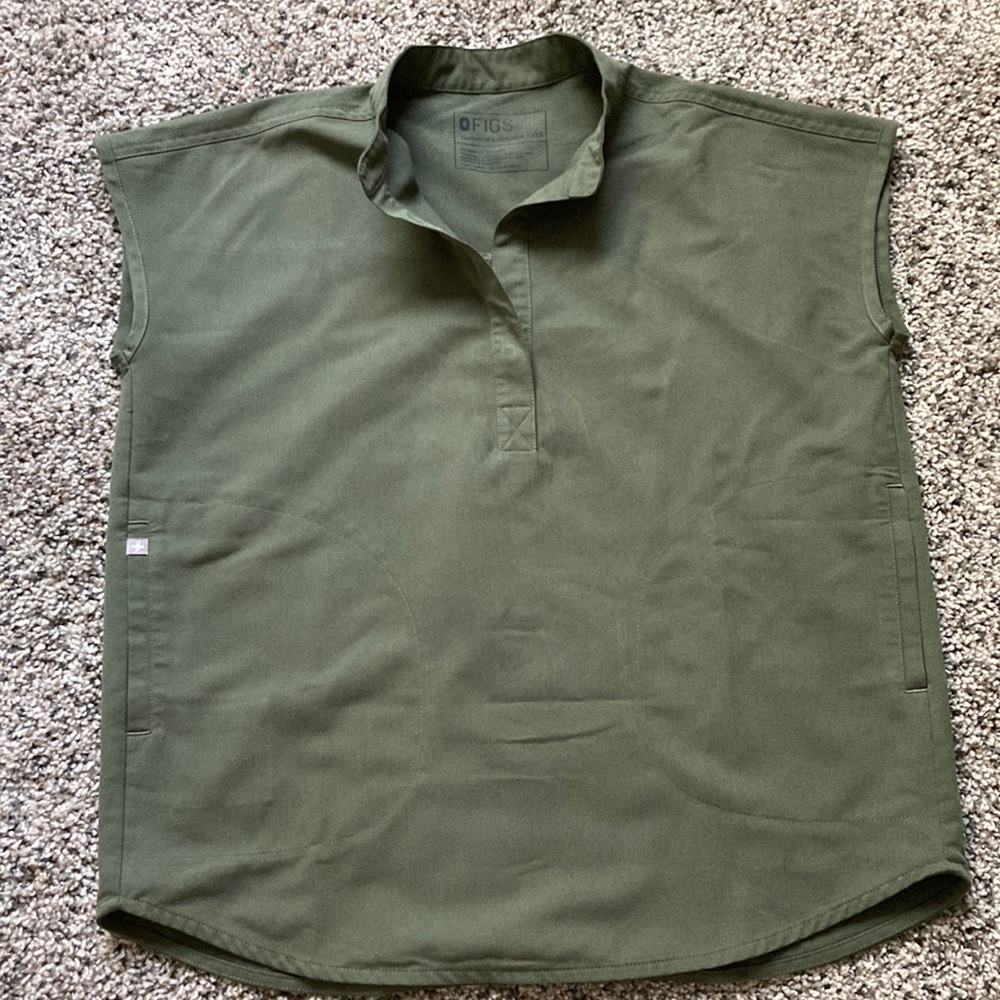 FIGS Olive Rafaela Scrub Top